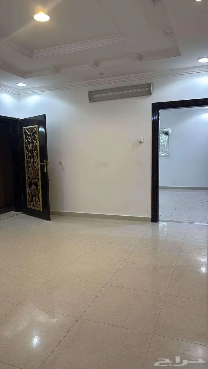 دور ارضي للايجار 1