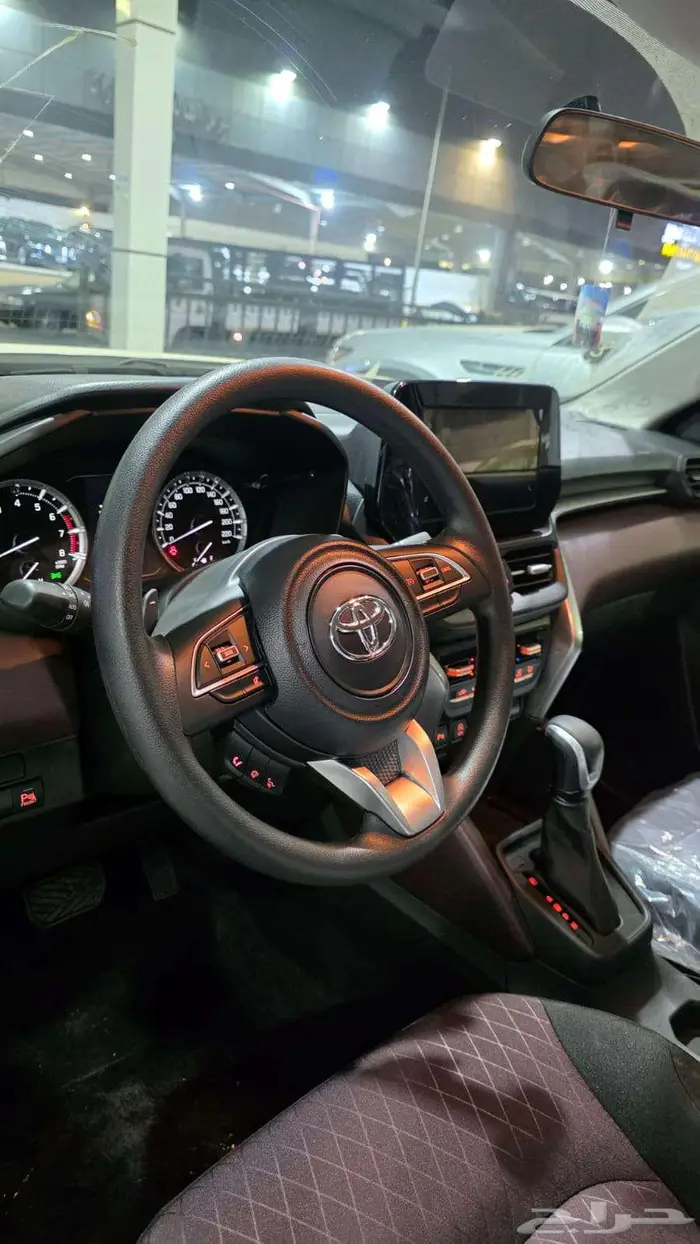 تويوتا اوربان كروزر 2026 فل كامل 3