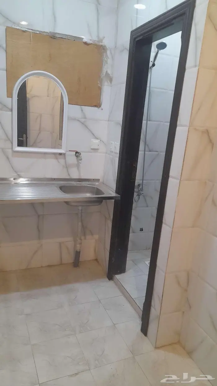 غرف عزاب للايجار 1