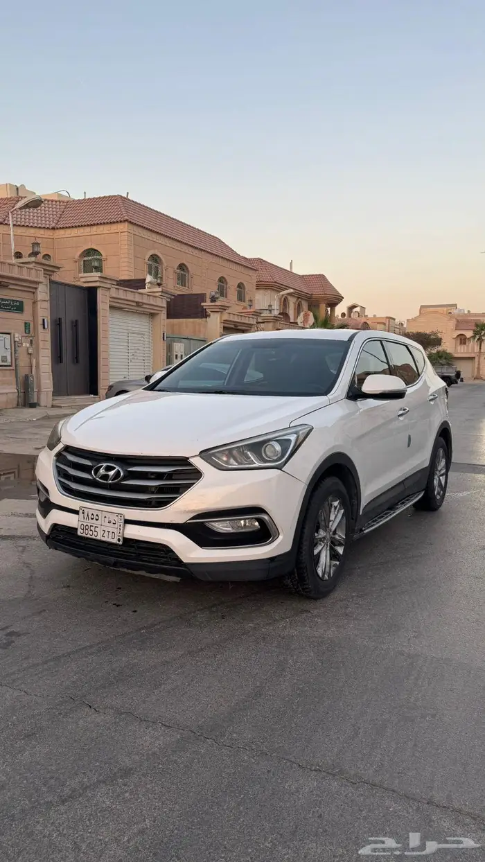 للبيع سنتافيه 2016 ديزل ماشي 135الف نضيف 2