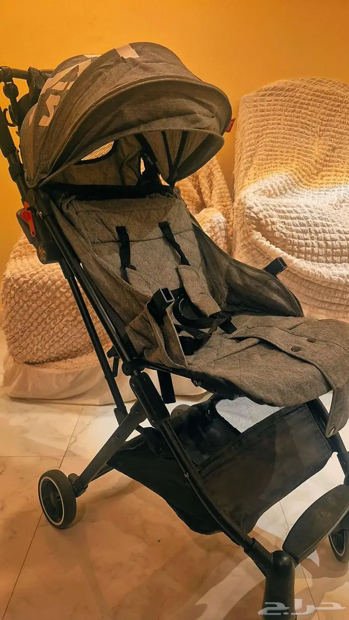 عربة اطفال تدخل الطياره 4