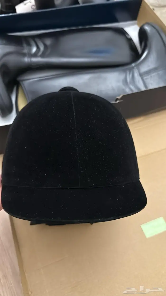 خوذه ركوب الخيل وجزمه مقاس 37 1