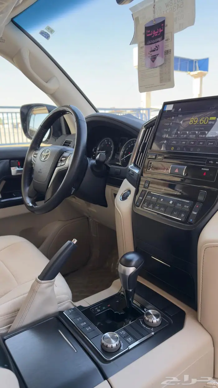 لاندكروزر GXR 2021 سعودي تورنق ( مخزن ) 41