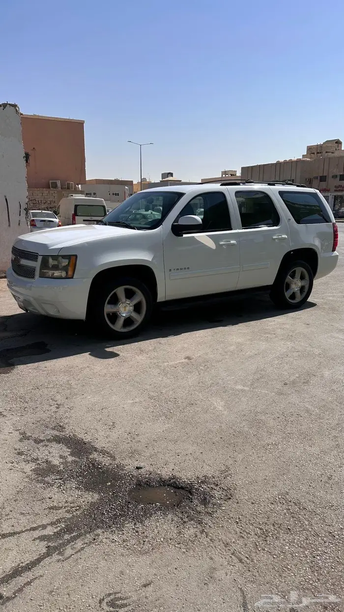 تاهو 2007 ابيض دبل 10