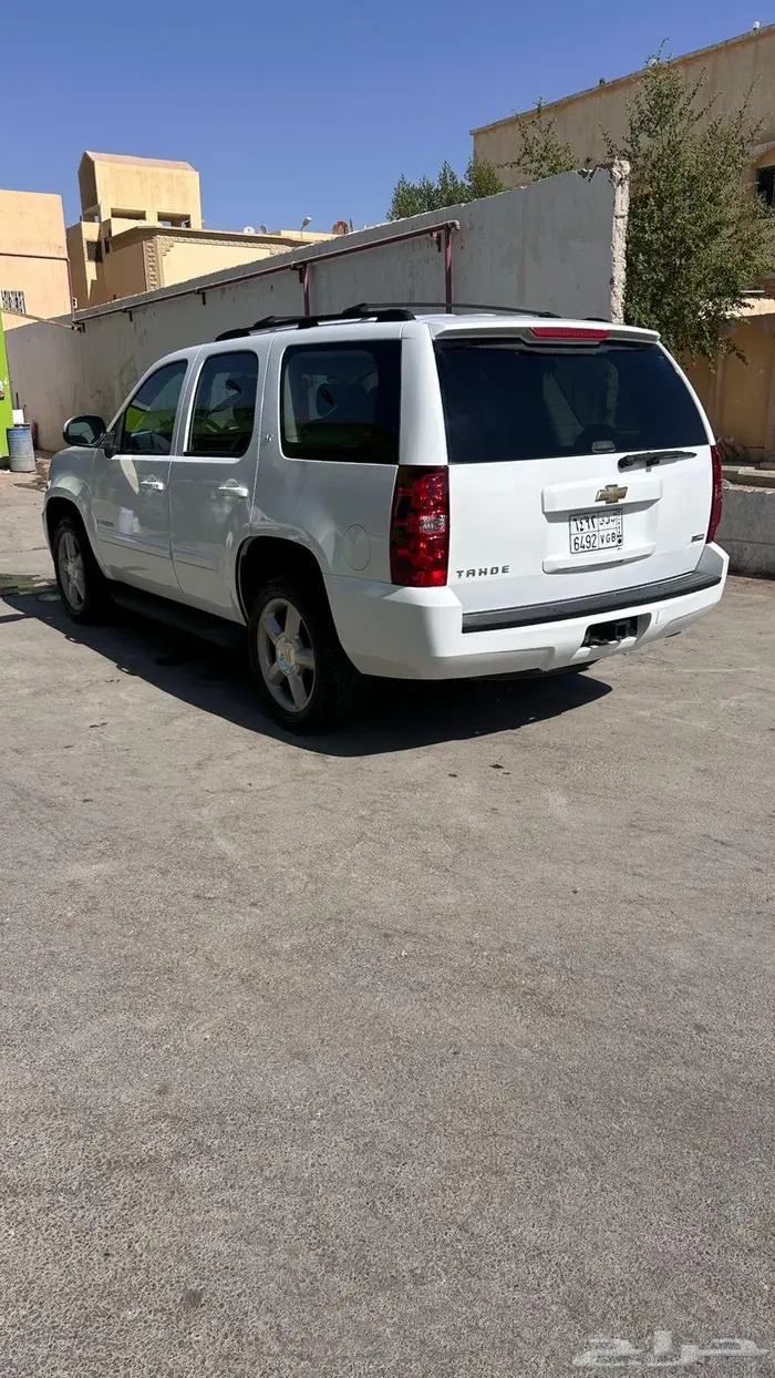 تاهو 2007 ابيض دبل 1