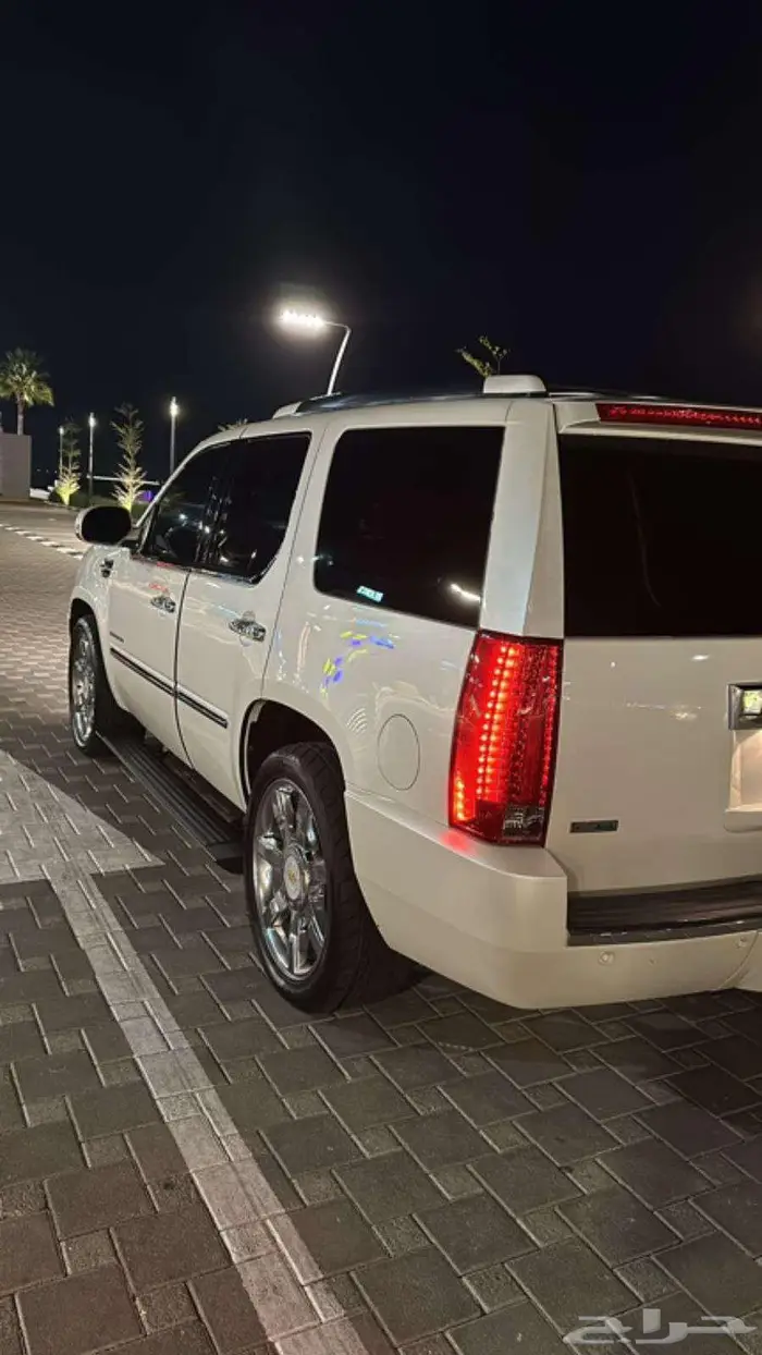 اسكاليد 2011 8