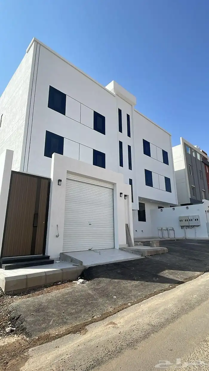 شقة تمليك للبيع في حي بني بياضة 9