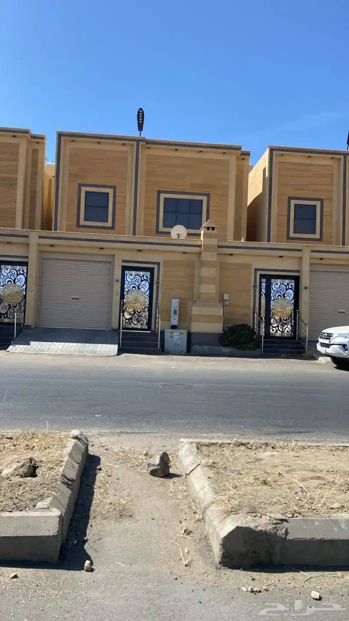 فيلا دوبلكس مؤثثة للإيجار السنوي بحي درة الموسى خميس مشيط 0