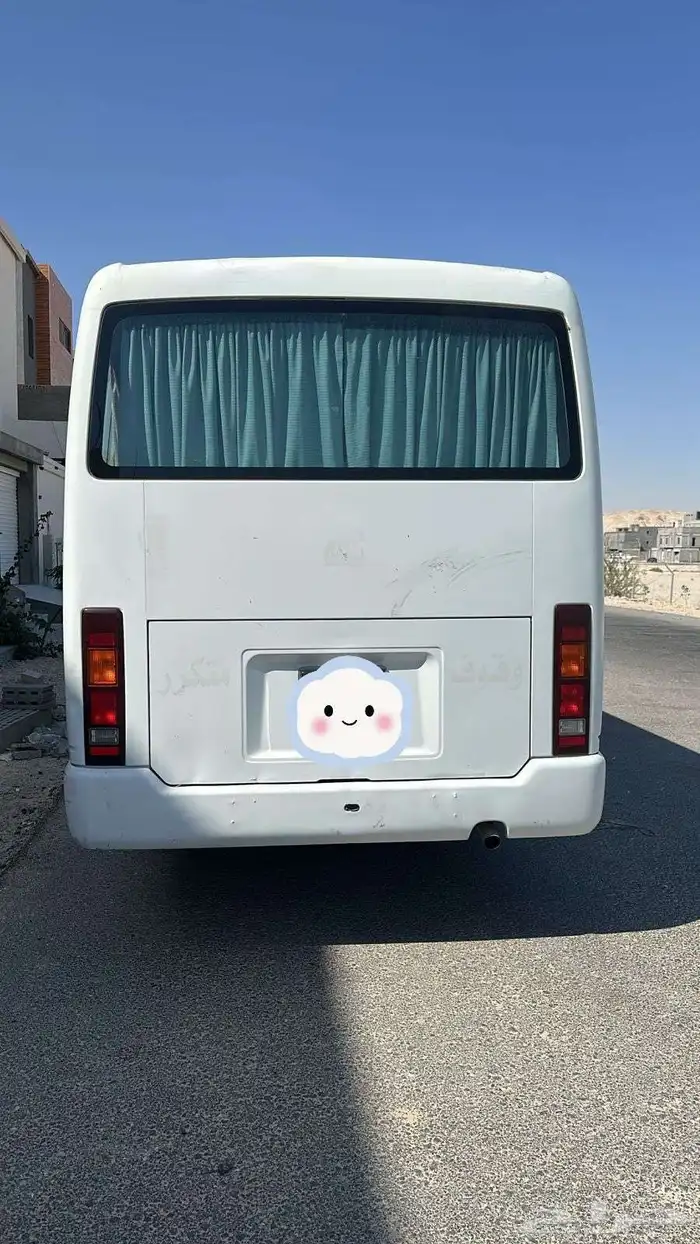 باص نيسان2008 1