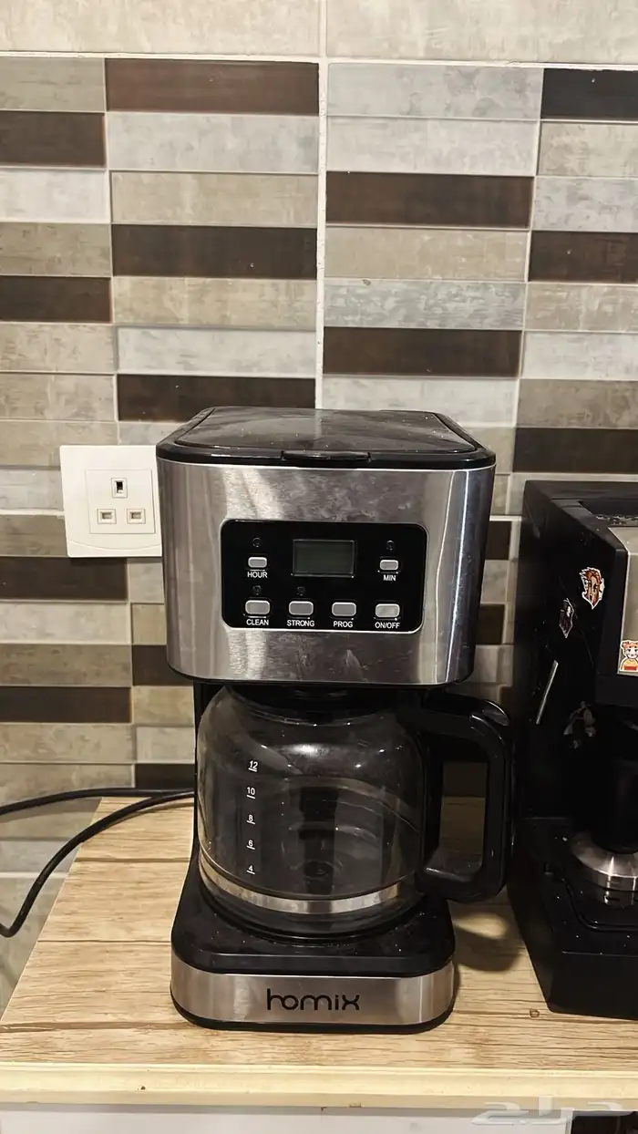 ثلاث مكاين قهوة 0