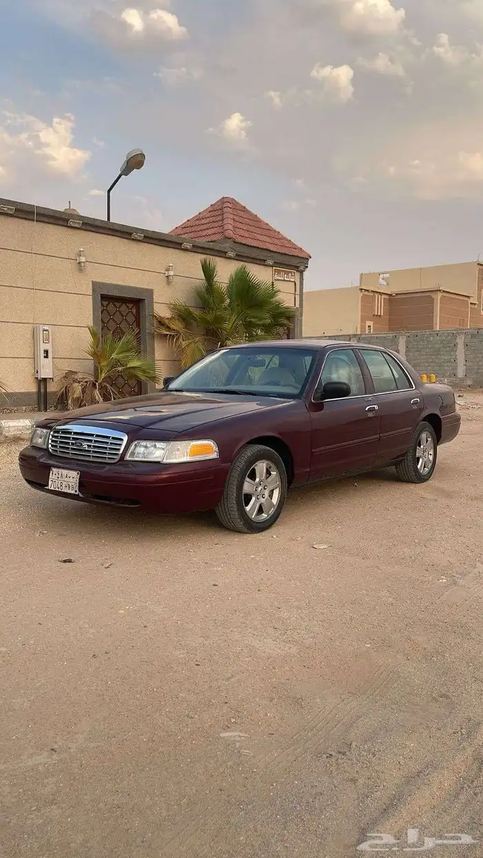 فورد فكتوريا 2010 2