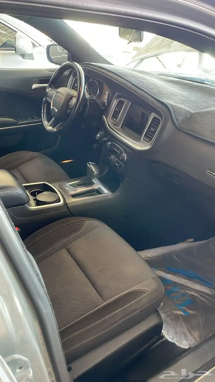 تشارجر 2019 ( 6 سلندر ) 11