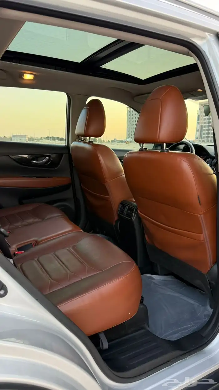 للبيع اكس تريل 2020 فل كامل دبل 25