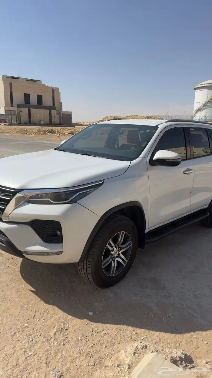 فورتشنر 2023 6 سلندر تماتيك 0