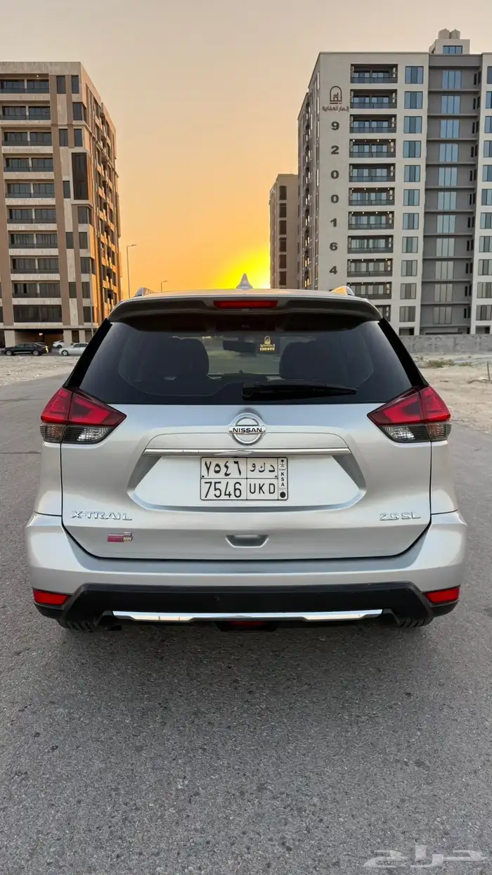 للبيع اكس تريل 2020 فل كامل دبل 8
