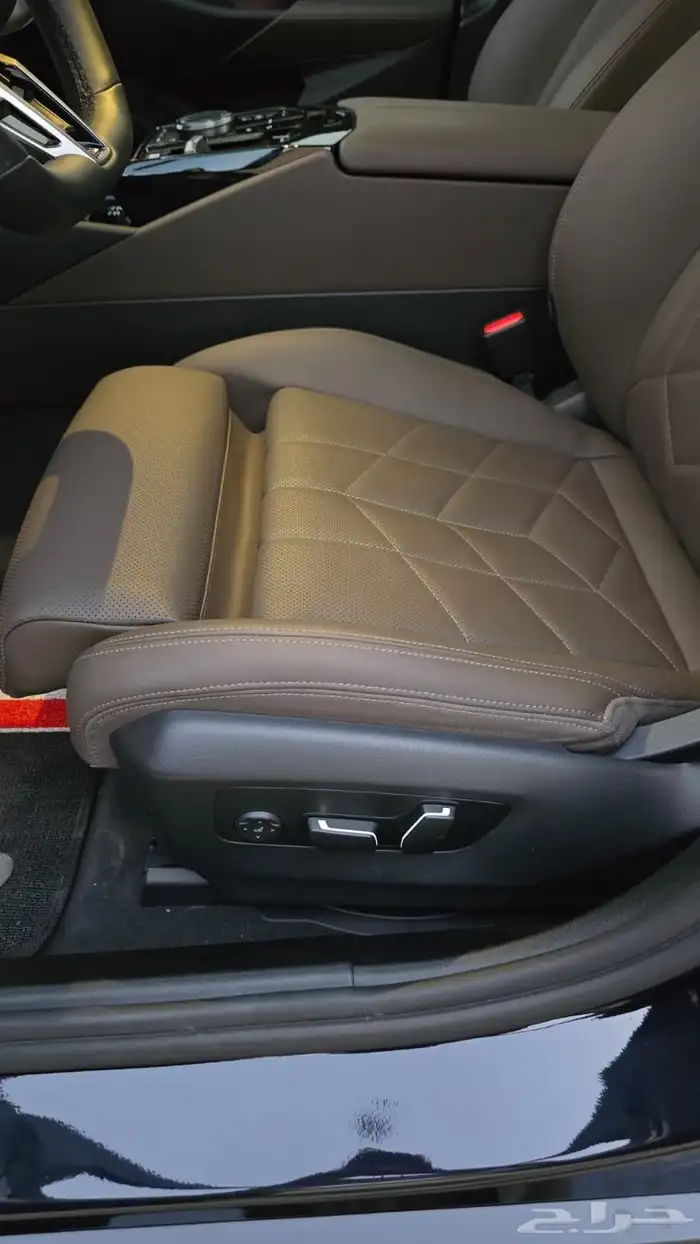 بي ام دبليو 520 كت M - موديل 2024 36