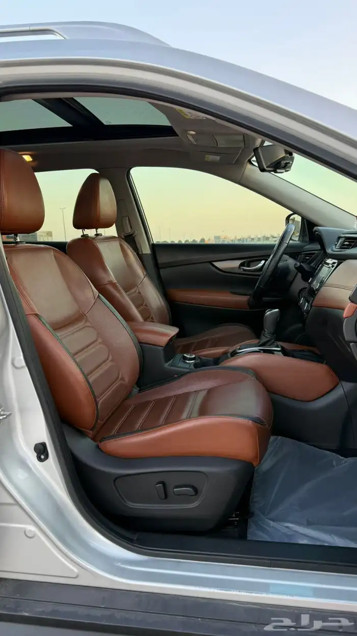 للبيع اكس تريل 2020 فل كامل دبل 12