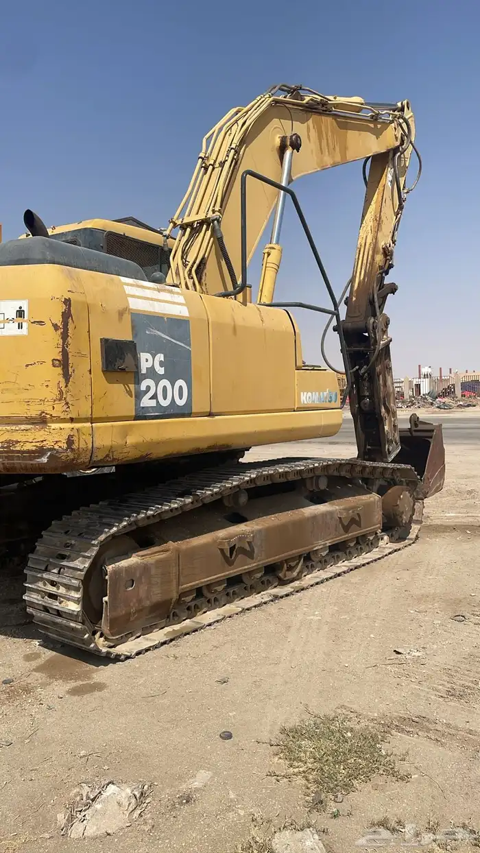 للبيع بوكلين كماتسو 2006 معه دقايق فركاوه نظيف 2