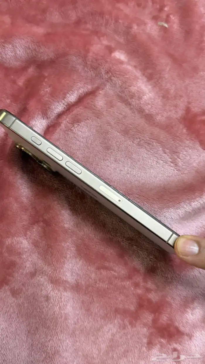 جهاز آيفون برو 16 1