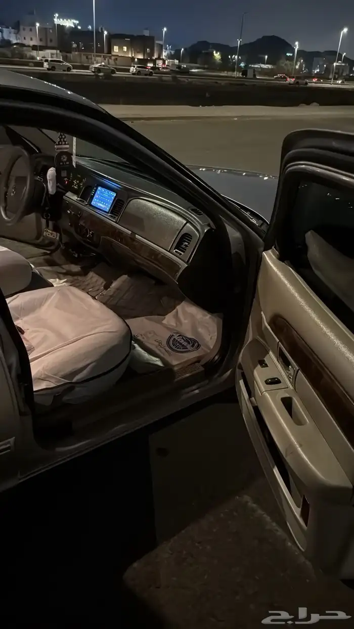 فورد قراند ماركيز سعودي 13