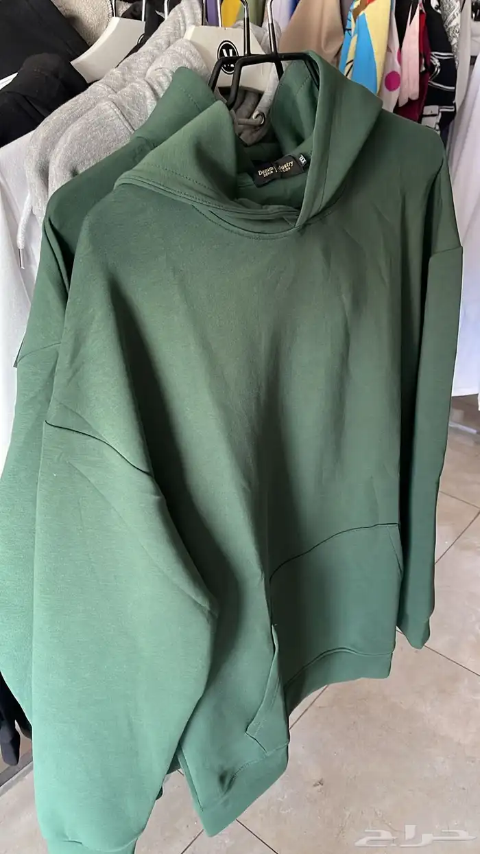 تفصيل وتطريز جميع انواع الينفورم 10