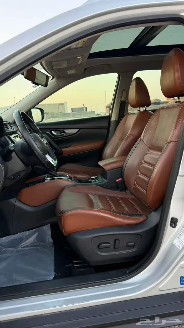 للبيع اكس تريل 2020 فل كامل دبل 18