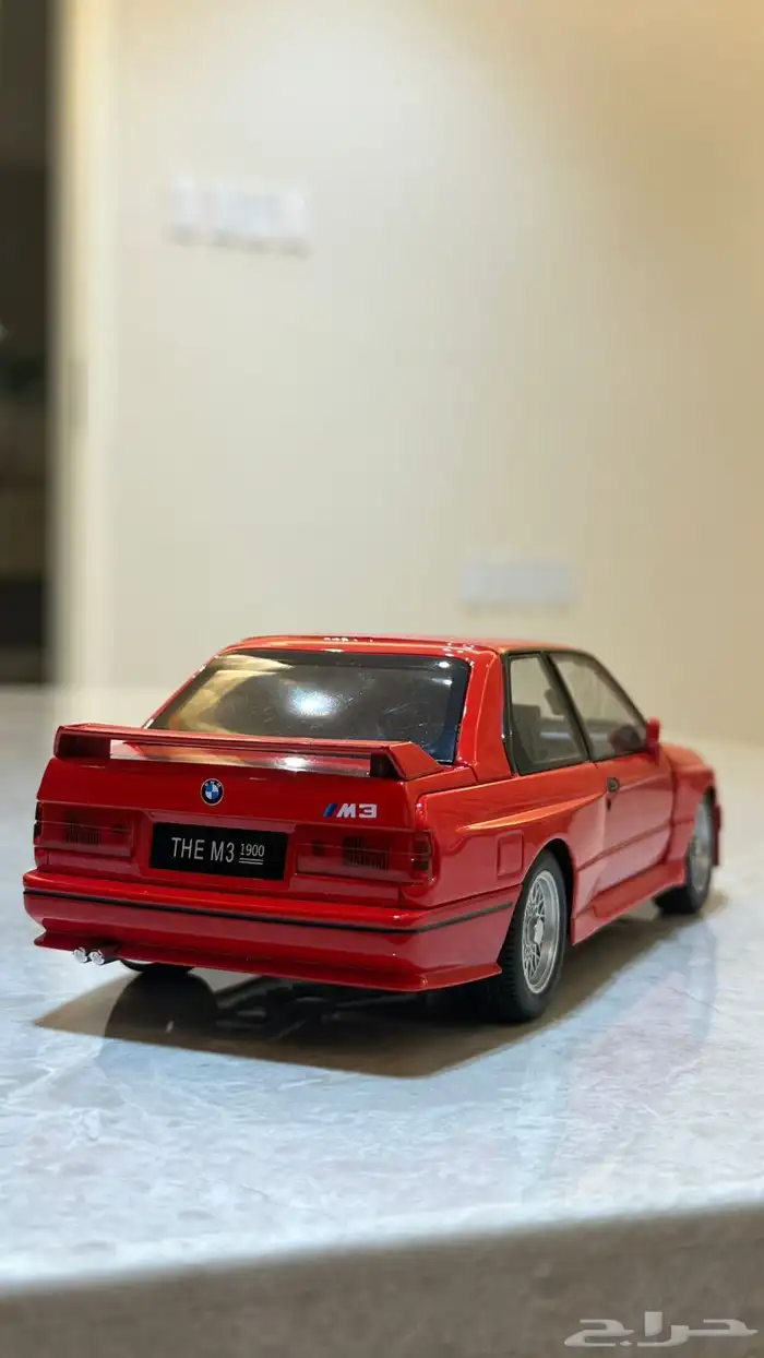 للبيع مجسم بي إم دبليو السعر 100 ريال الموقع القطيف 2