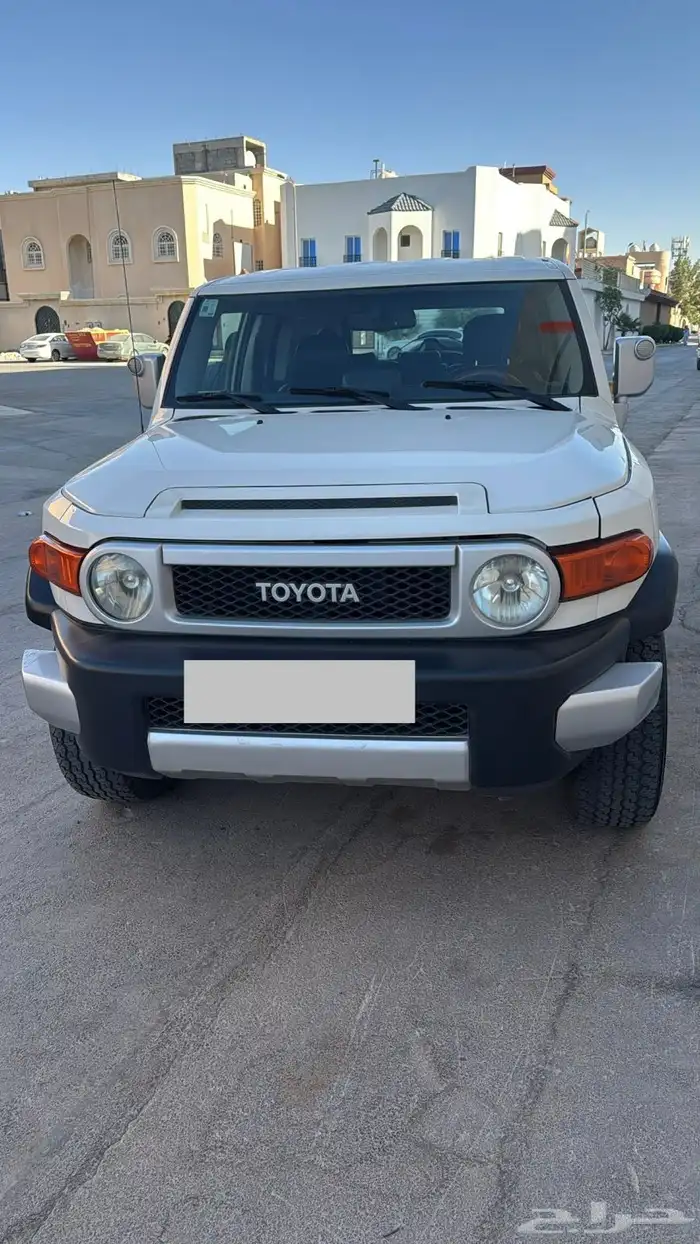 تويوتا اف جي موديل 2010 11