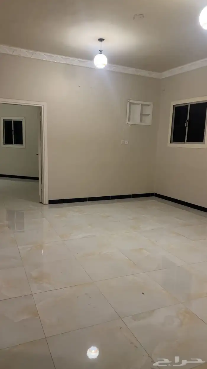 للايجار شقة بحي الورود 0