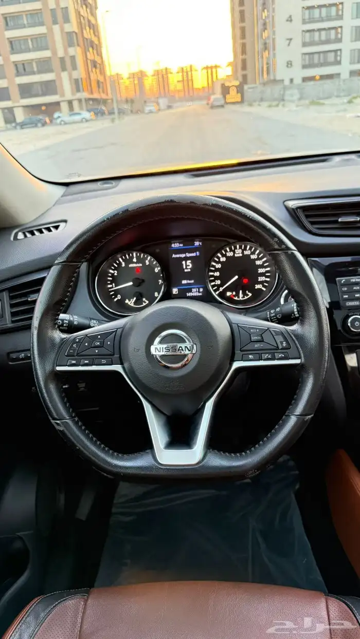 للبيع اكس تريل 2020 فل كامل دبل 24