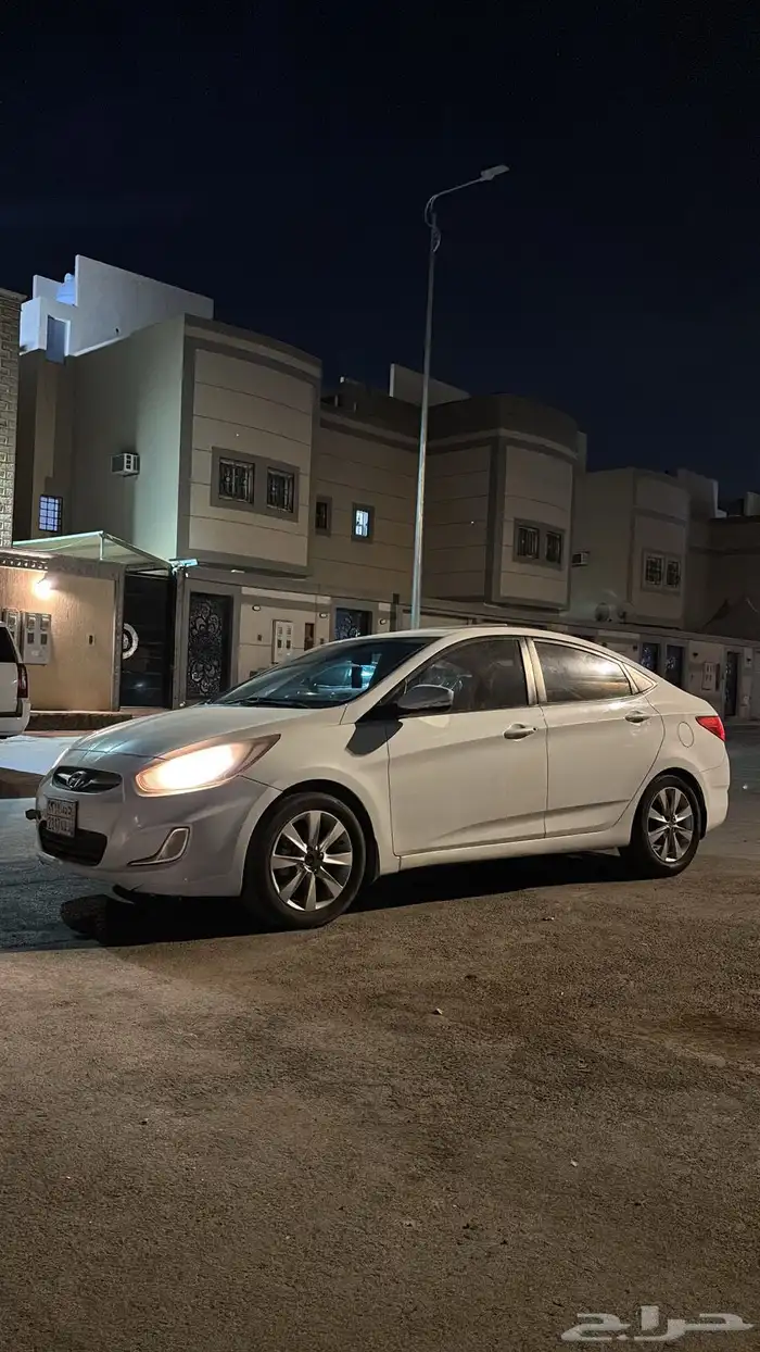 سيارة هيونداي اكسنت 2014 0