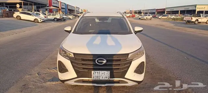 جاكGS4   270T نظيف لدى معرض الموتر العريق للسيارات 0