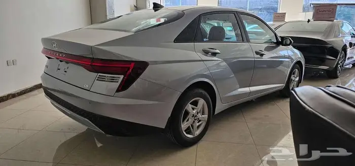 اكسنت _ فليت _ شاشه _ كاميرا _ جنوط _ حساسات _ 2026 4