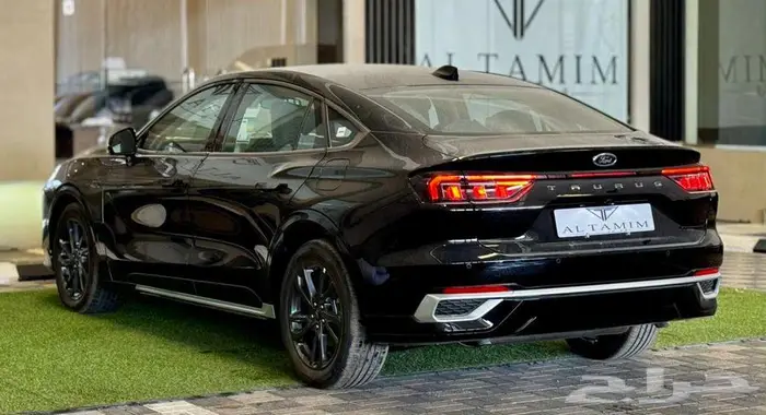 فورد تورس ترند 2026 - اسود ورمادي وابيض 2