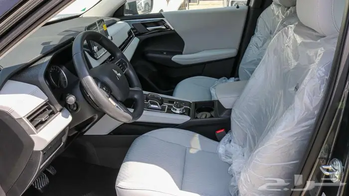 ميستوبيشي اوتلاندر استاندر بدون دبل 2025 كاش واقساط 17