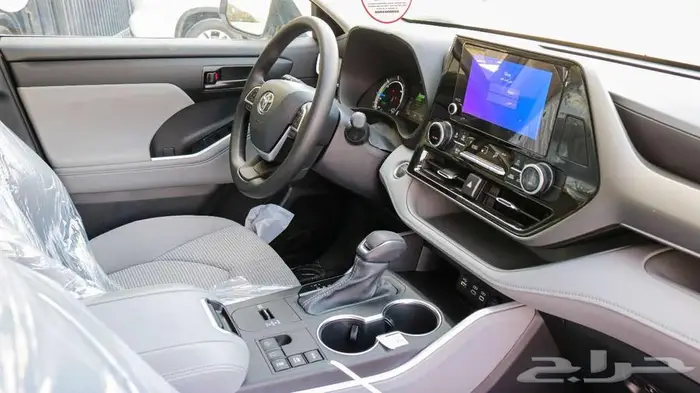 تويوتا هايلاندر 2025 متوفر جميع الفئات والالوان كاش  _ اقساط 10