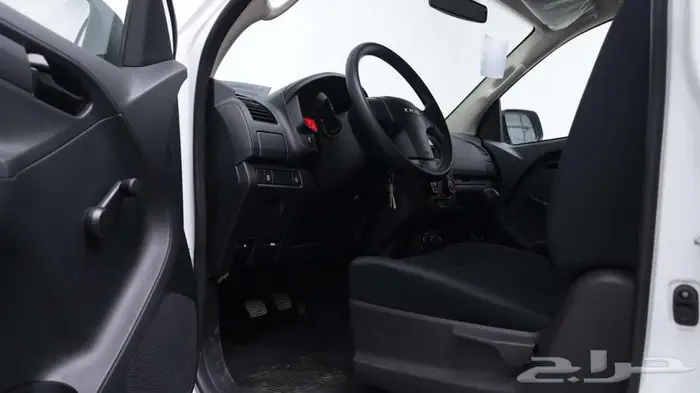 ايسوزو ديماكس غمارتين 2026 دبل ستاندر 8