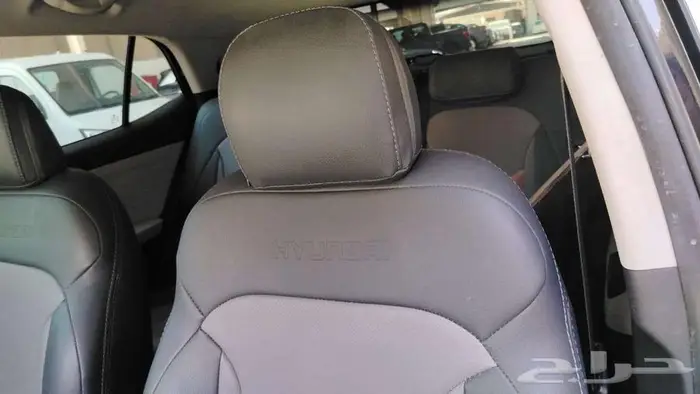 كريتا 2023اسود نصف فل بودي ومحركات وكاله عداد82 الف كم 11