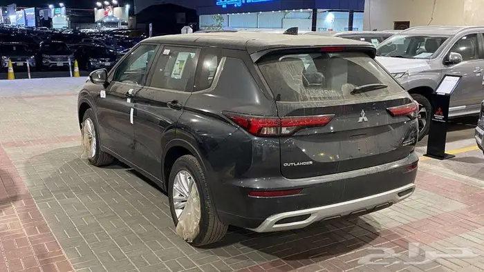 ميتسوبيشي اوتلاندر 7 مقاعد HL بدون دبل موديل 2025 3