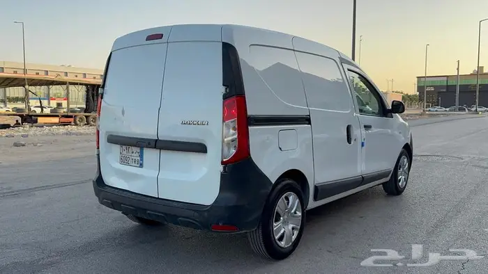 رينو دوكر 2019 نضيفه جدا 3