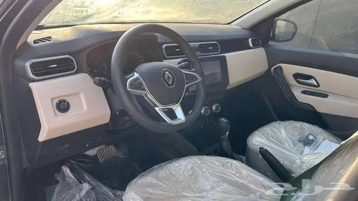 رينو داستر 2024 لدى شركة عبدالمجيد الخضر للسيارات 8