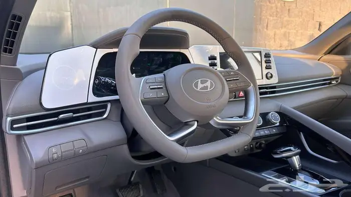 هيونداي النترا GLS 2026 لدى شركة عبدالمجيد الخضر 11