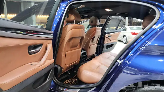 بي ام دبليو 520 2016 مخزن 29