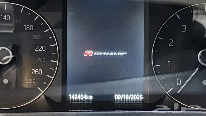 رنج روفر فيلار 2018 12