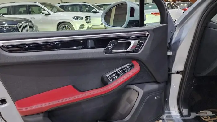 بورش ماكان 2022 18