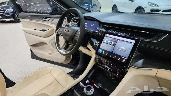 جراند شيروكي ليمتد 2023 19