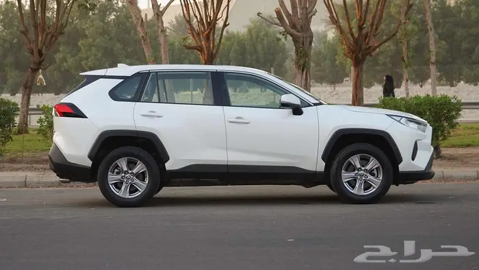 تويوتا راف فور 2022 4
