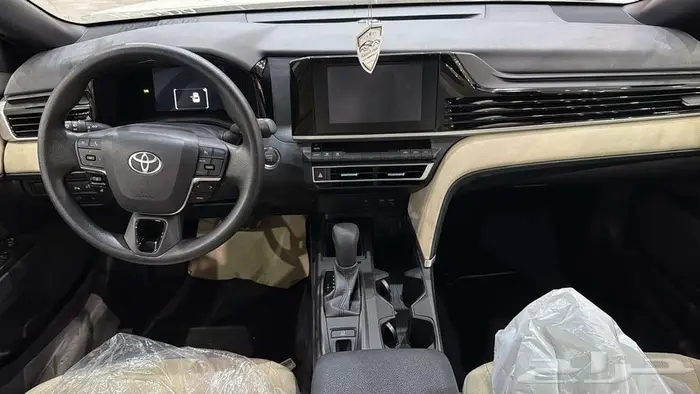 تويوتا كامري 2025 6