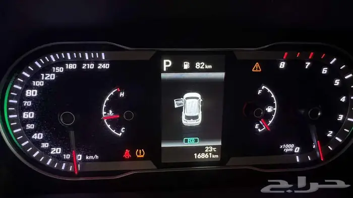 جيب هيونداي توسان 2023 مخزن شبه أصفار 9