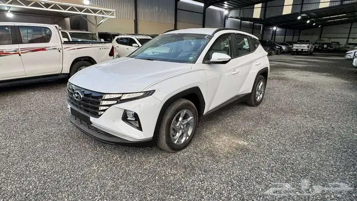 جيب هيونداي توسان 2023 مخزن شبه أصفار 7